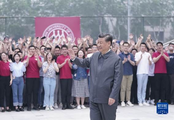 http://www.news.cn/politics/leaders/2022-04/25/1128595417_16508983428861n.jpg